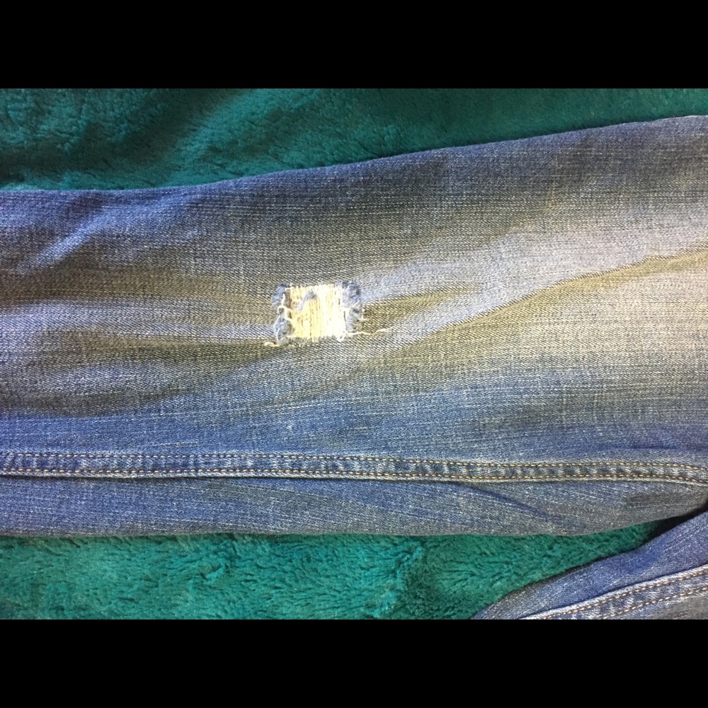 524 Skinny Levi Jeans - Picture 2 of 3